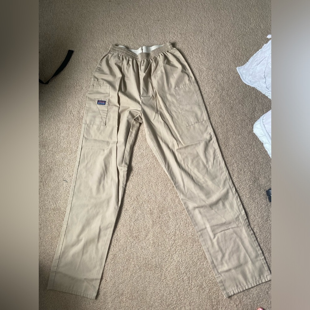 Cherokee Khaki colored Scrub Pants-men’s M/womens L